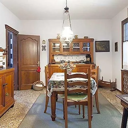 Lisetta 4*